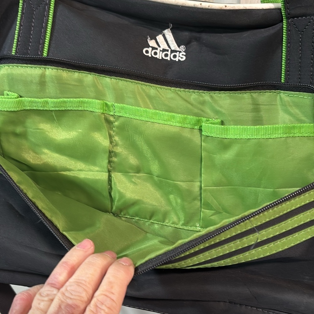 Rare adidas Squad 3-Stripe Duffel Bag Charcoal with Green Stripes - Picture 4 of 15